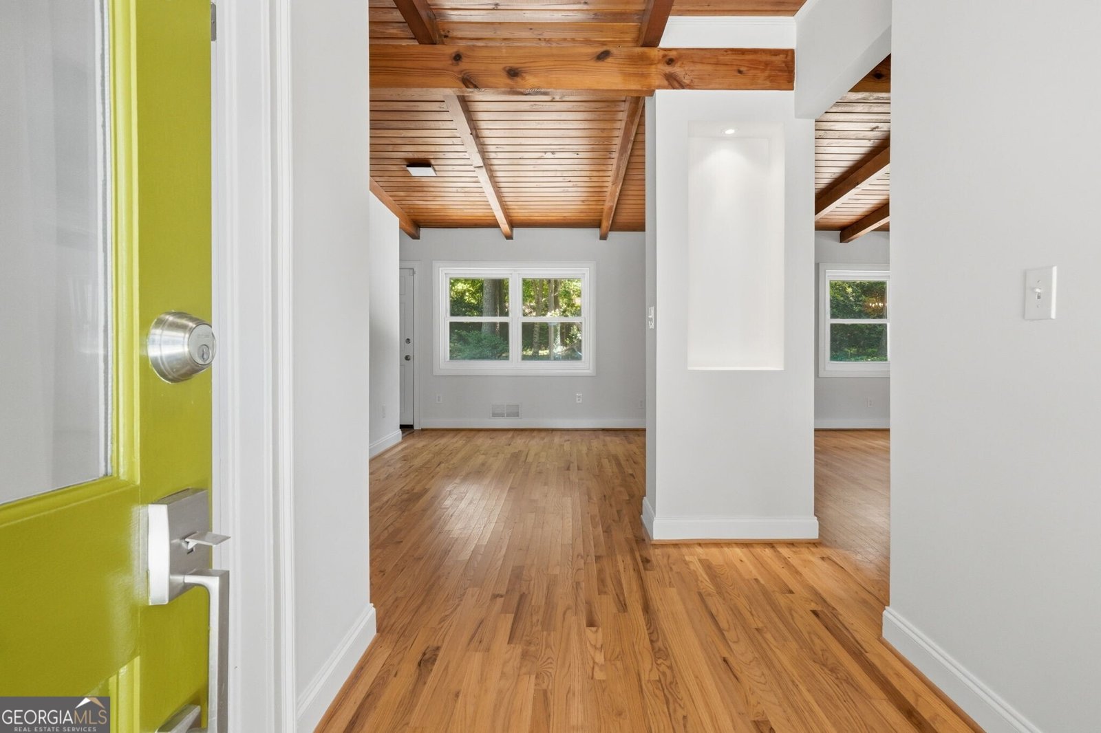 1963 Forest Green Drive Atlanta - Photo 6