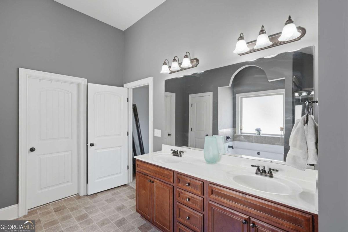 2523 Zablan Avenue Bethlehem - Photo 38