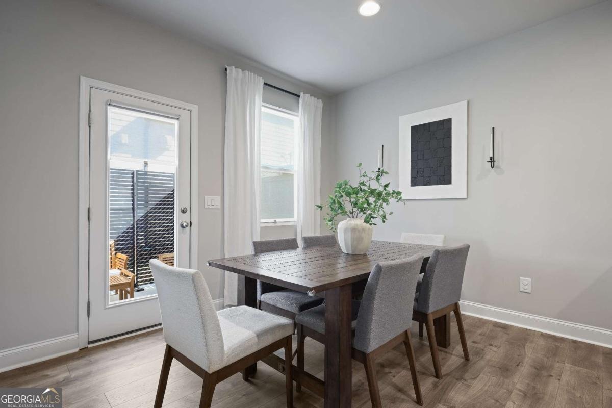 354 Hayden Circle Woodstock - Photo 9