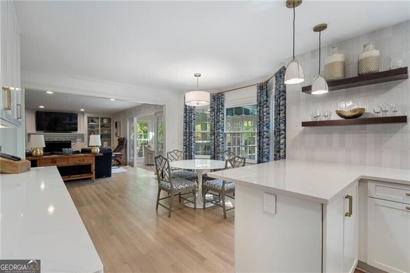 7585 Hunters Woods Drive Atlanta - Photo 11