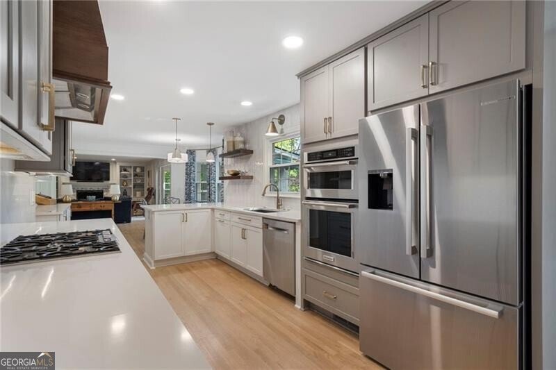 7585 Hunters Woods Drive Atlanta - Photo 8