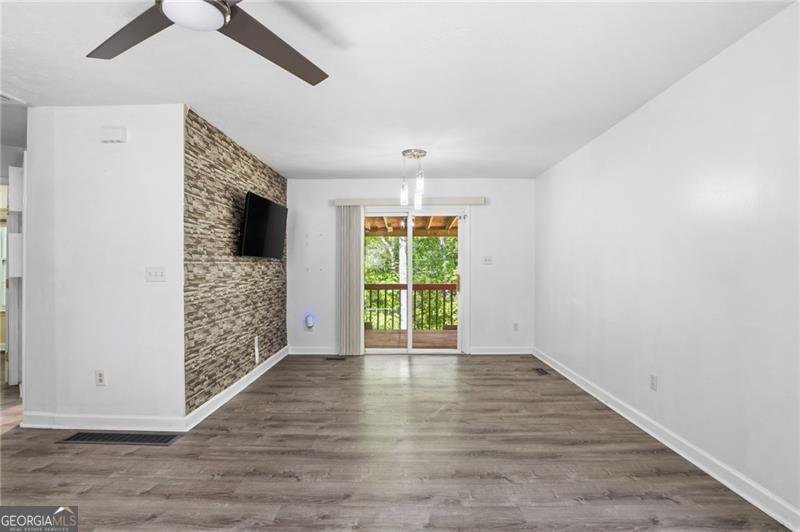 5135 Phoenix Street Cumming - Photo 7