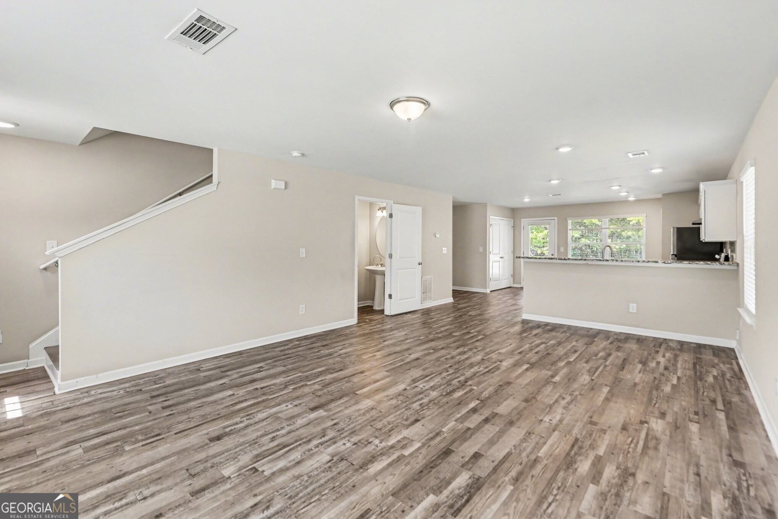 319 Ashigan Street Union City - Photo 13