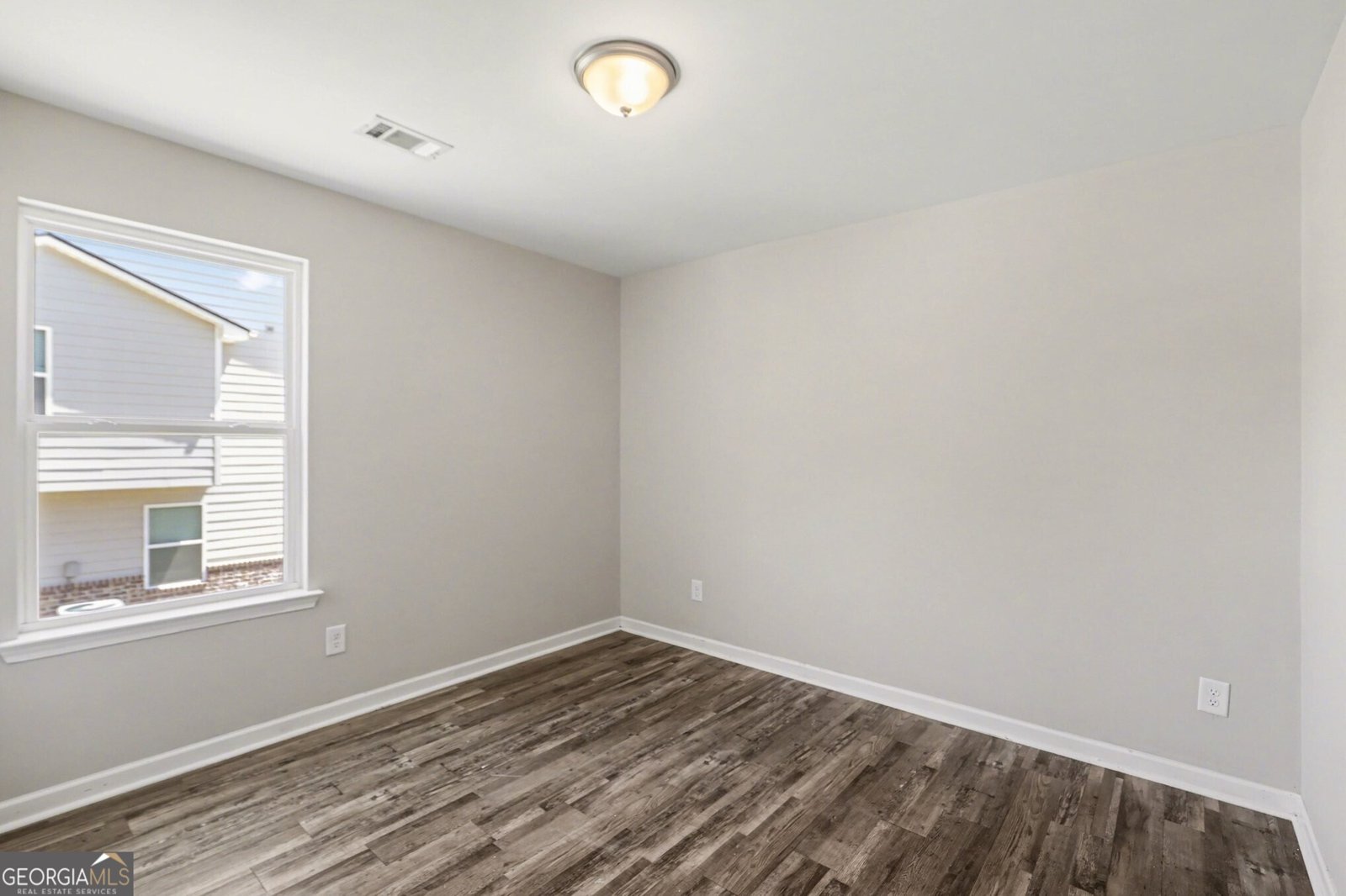 319 Ashigan Street Union City - Photo 32