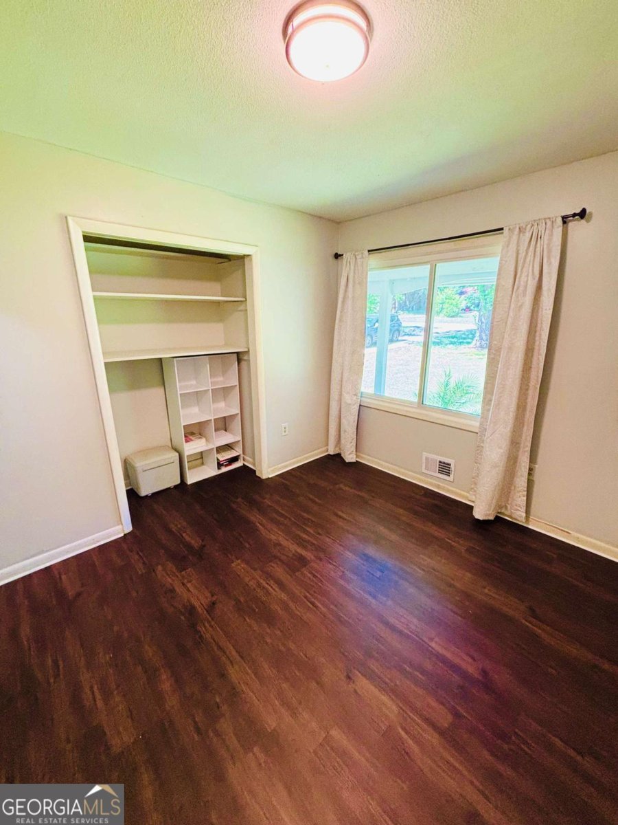 445 Vincent Drive Athens - Photo 10