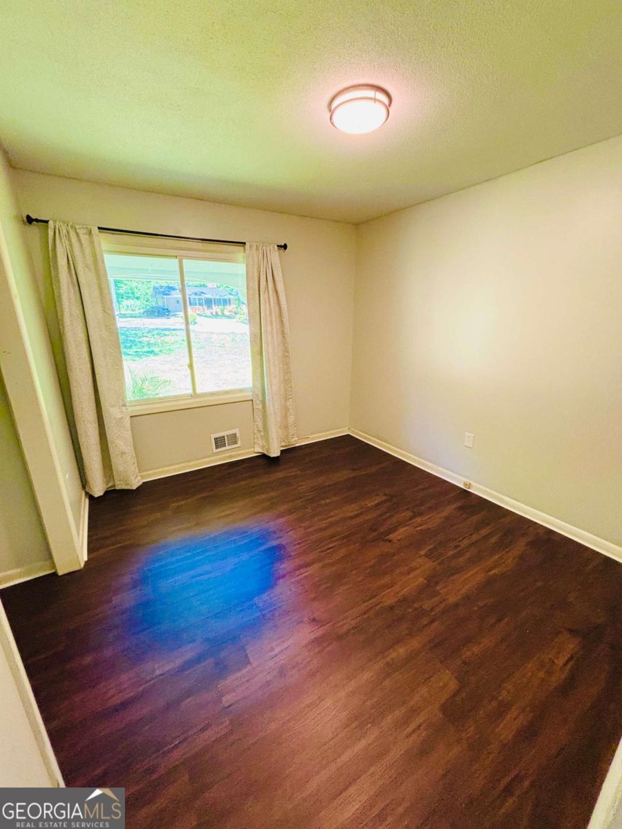 445 Vincent Drive Athens - Photo 9