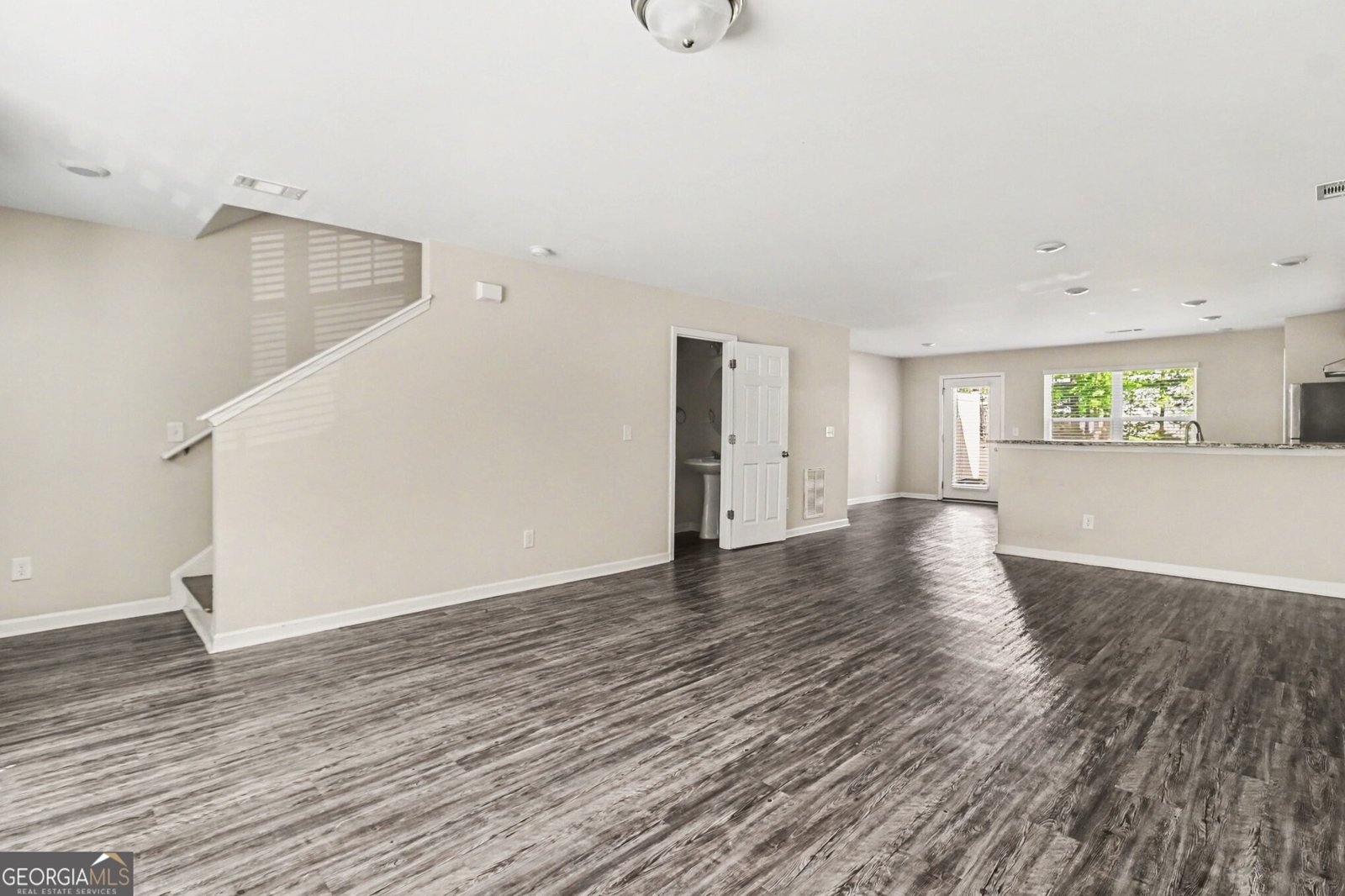 720 Keeshono Street Union City - Photo 12