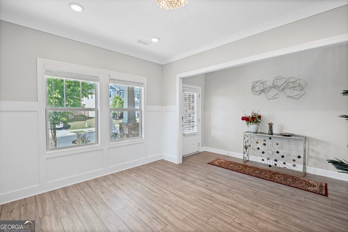 701 Stately Drive Woodstock - Photo 8