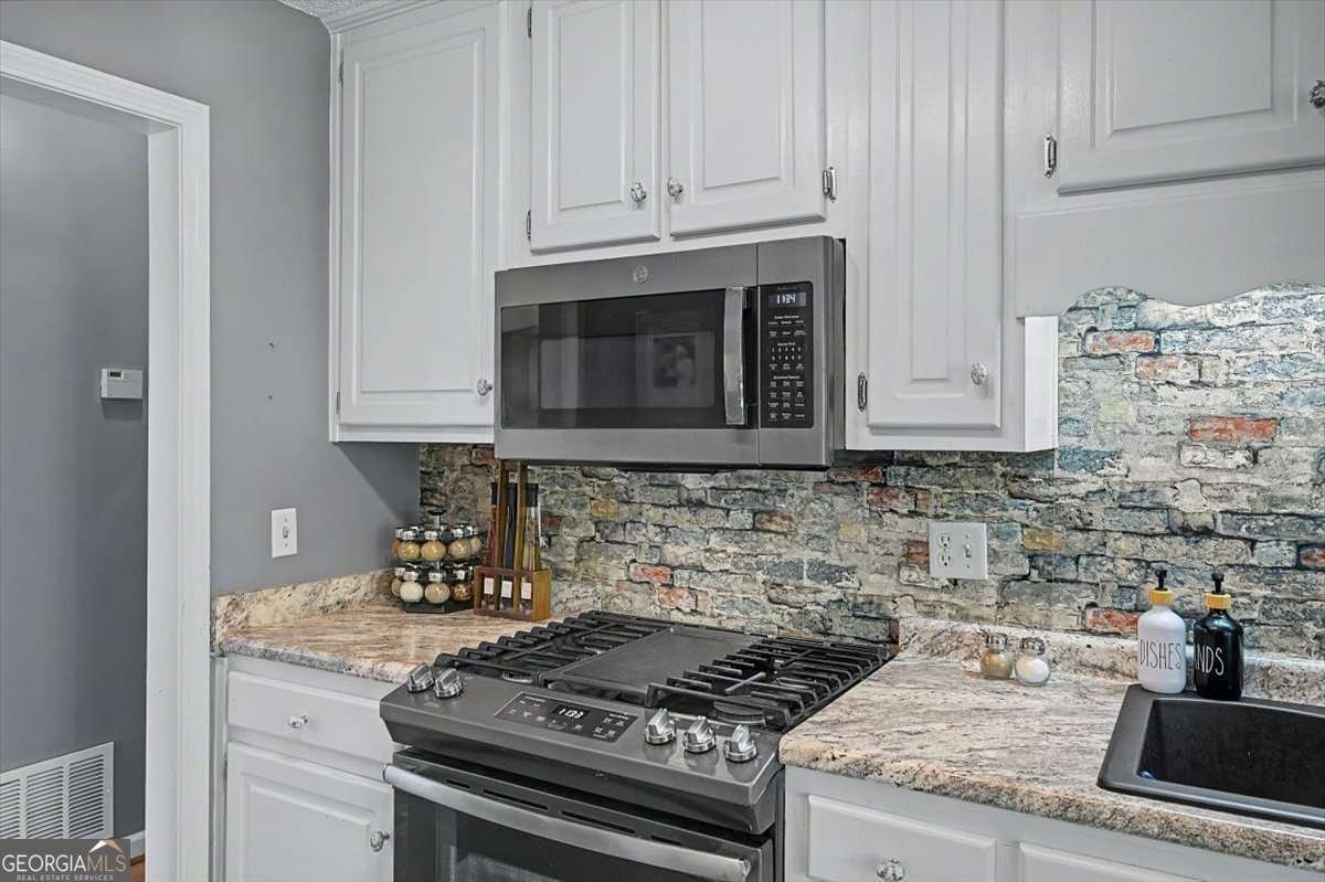 166 Hanover Circle Calhoun - Photo 11