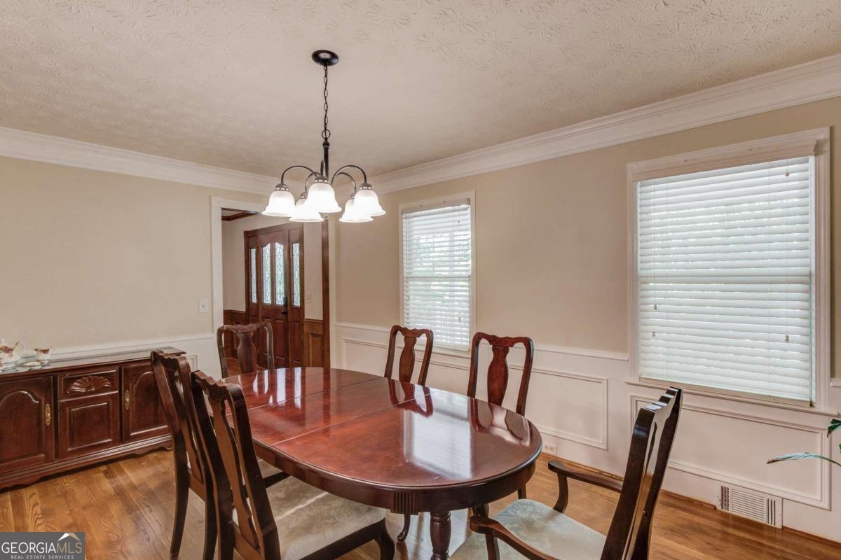 1051 Riverside Road Sugar Hill - Photo 12