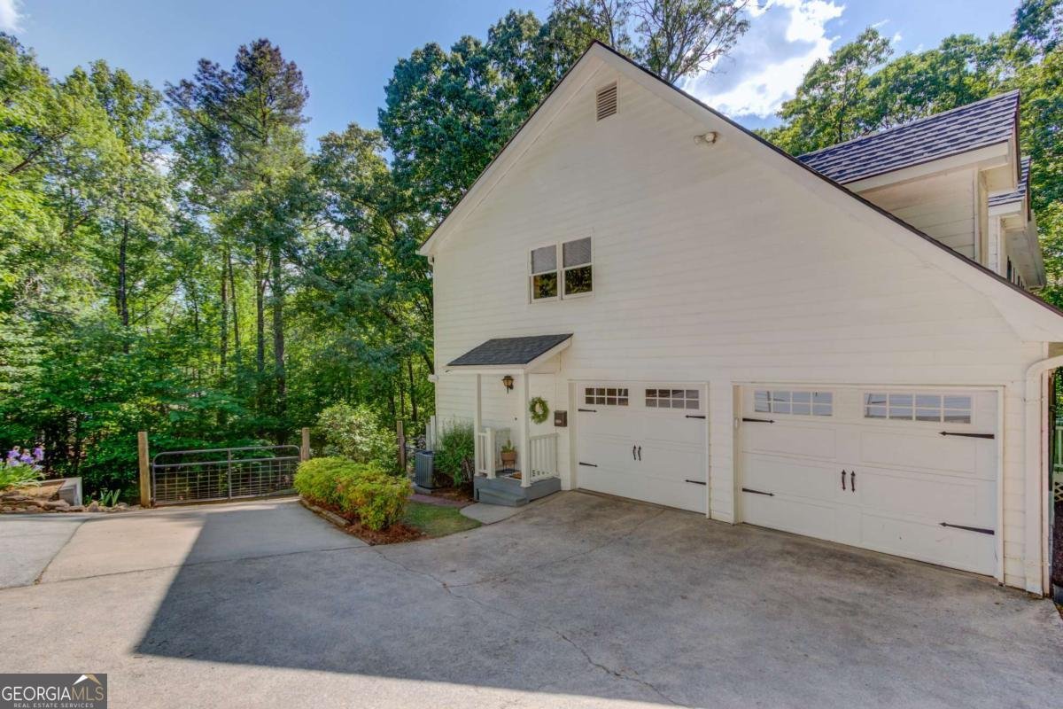 1051 Riverside Road Sugar Hill - Photo 6