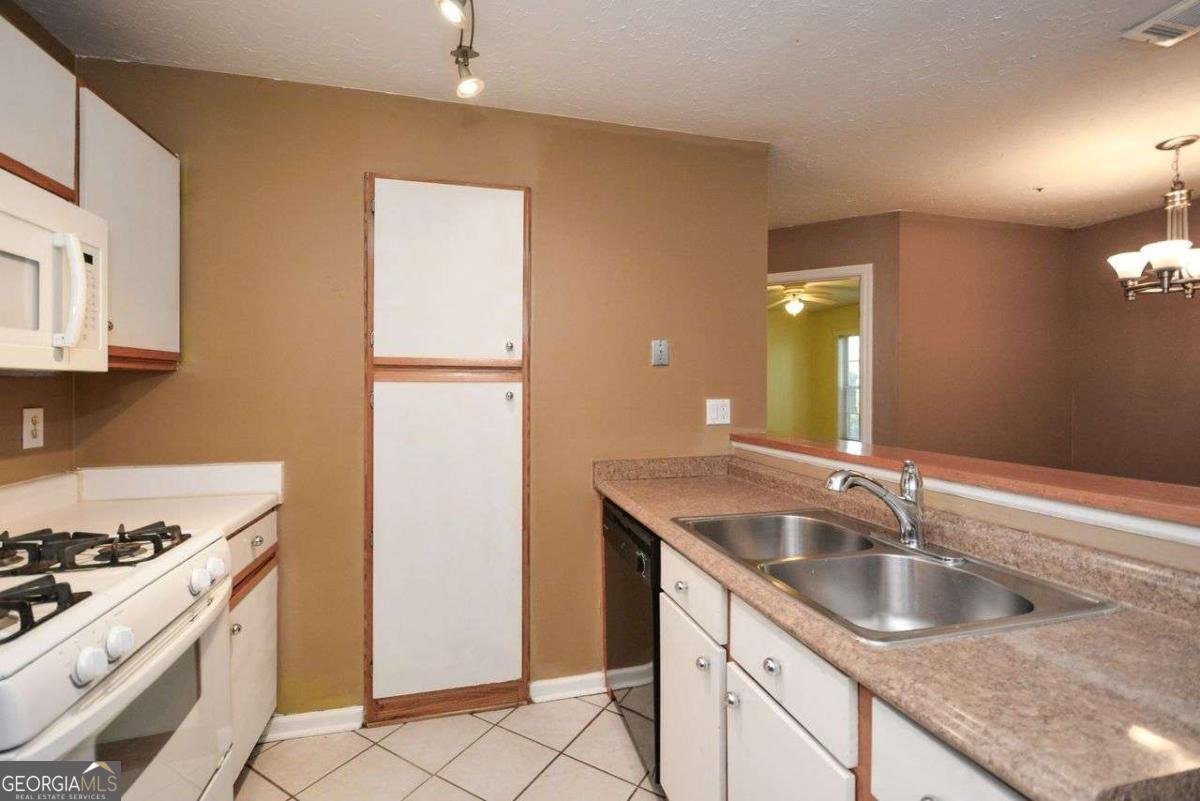 2078 River Heights Walk Marietta - Photo 17