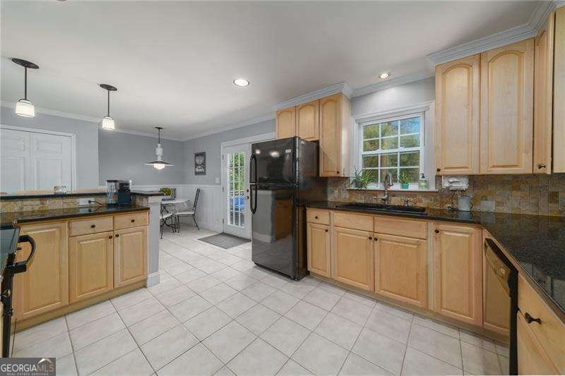 1811 Romans Drive Marietta - Photo 14