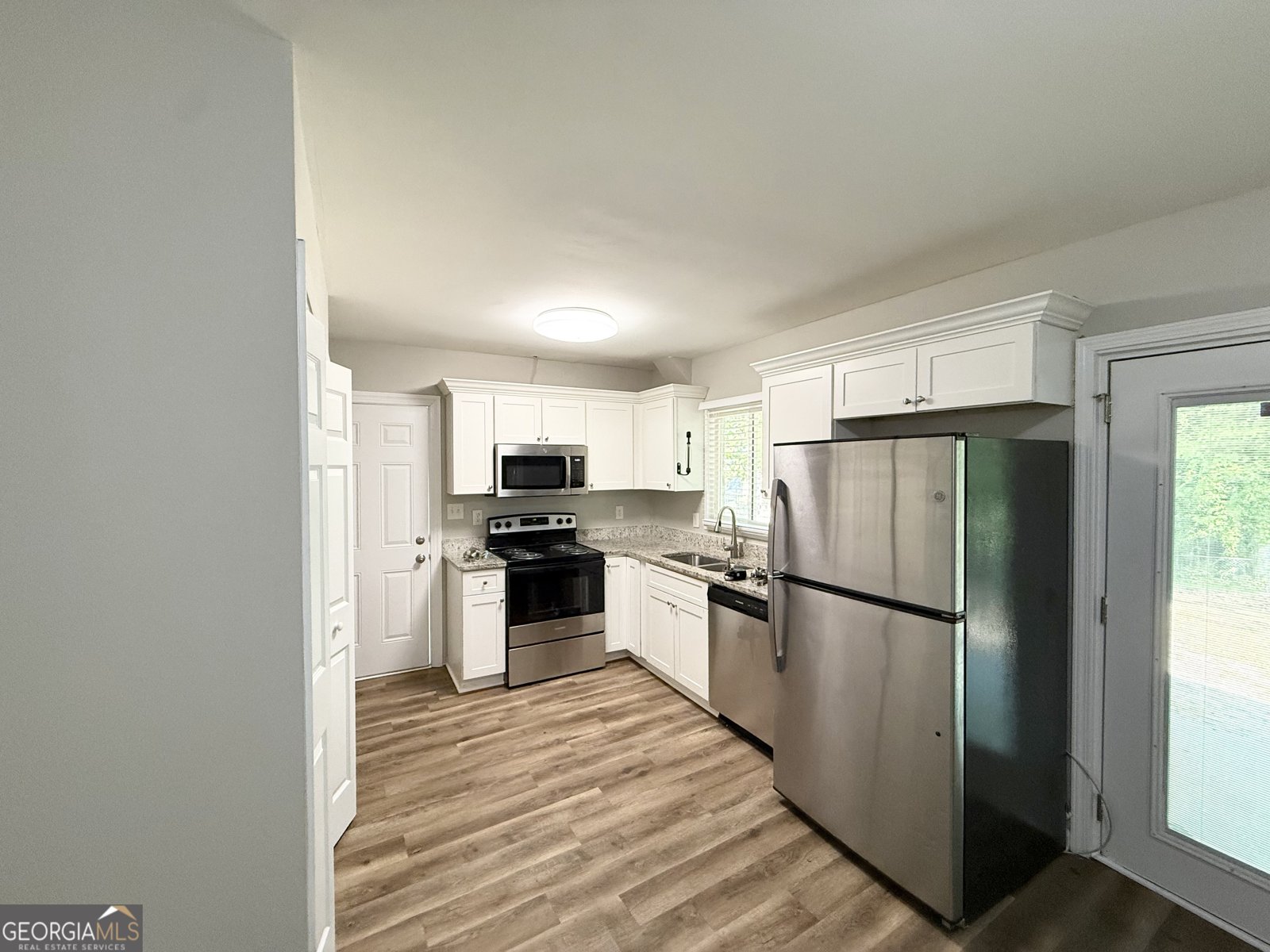 2185 Chinaberry Way Atlanta - Photo 8