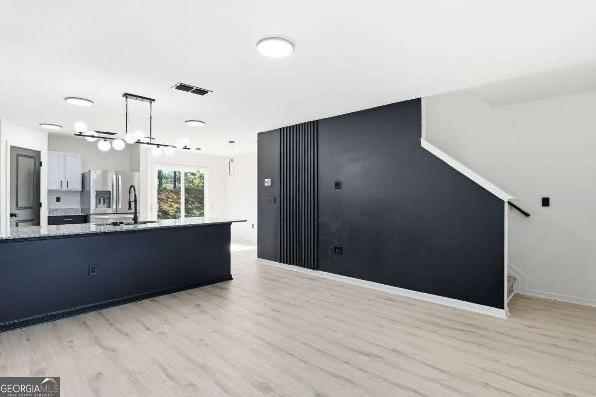 89 Oxford Lane Kingston - Photo 9