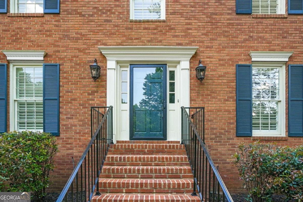 1566 Pine Creek Way Woodstock - Photo 9