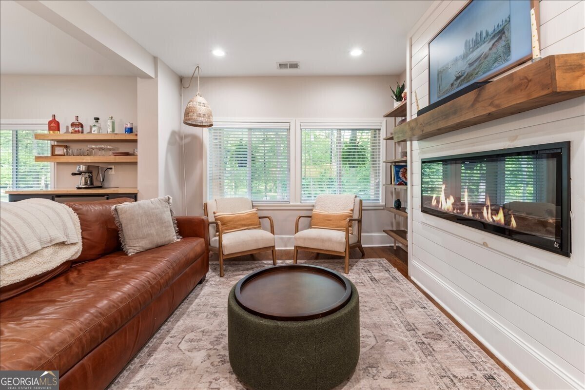 2132 Medfield Trail Atlanta - Photo 10