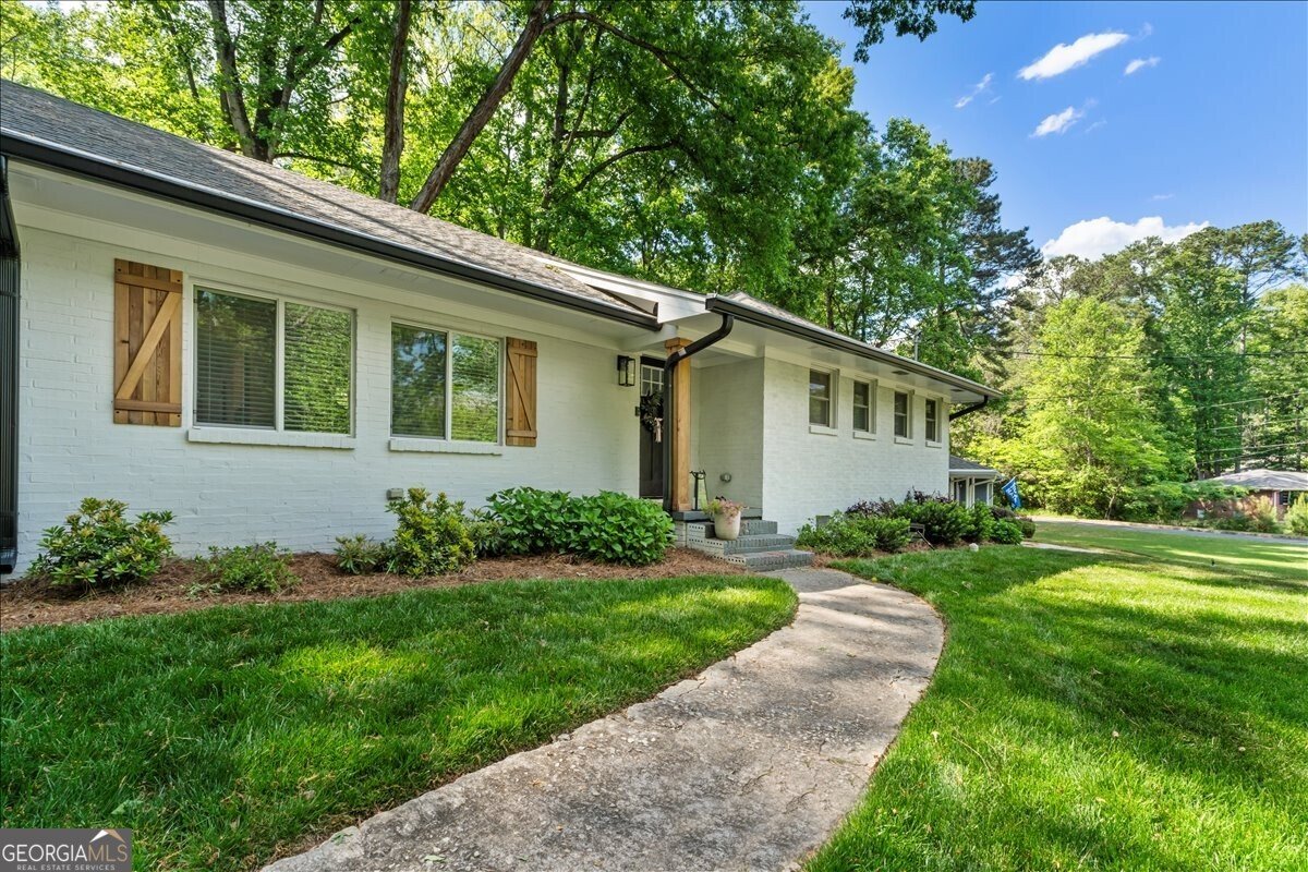 2132 Medfield Trail Atlanta - Photo 7