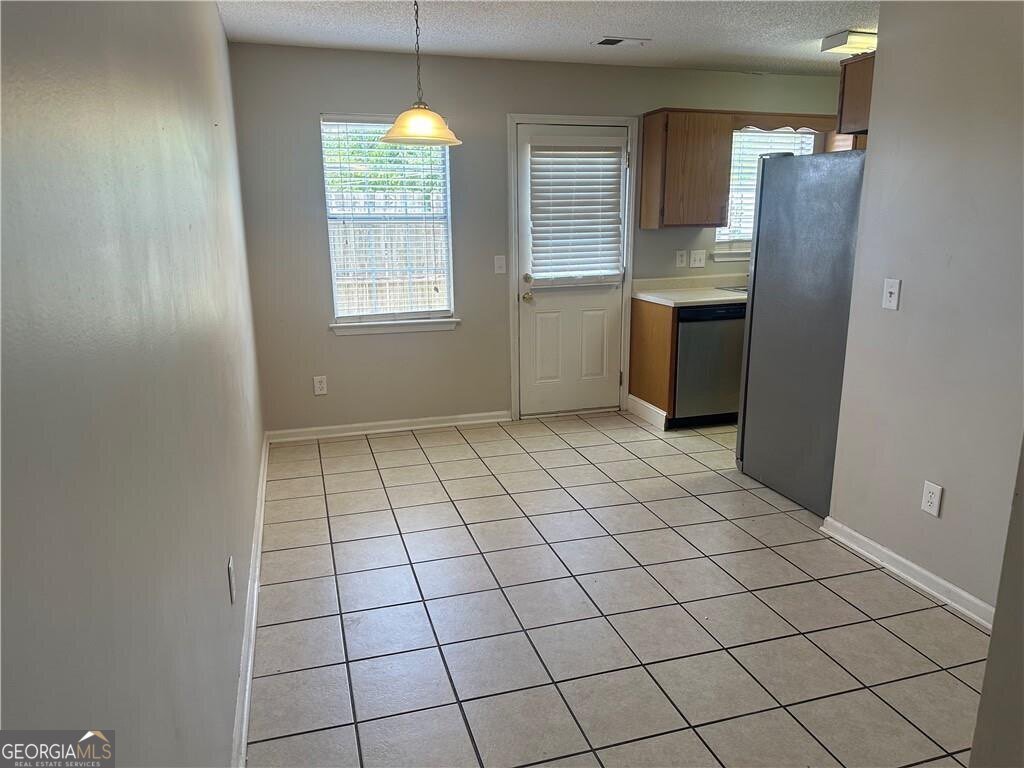 303 Iron Belt Court Cartersville - Photo 6