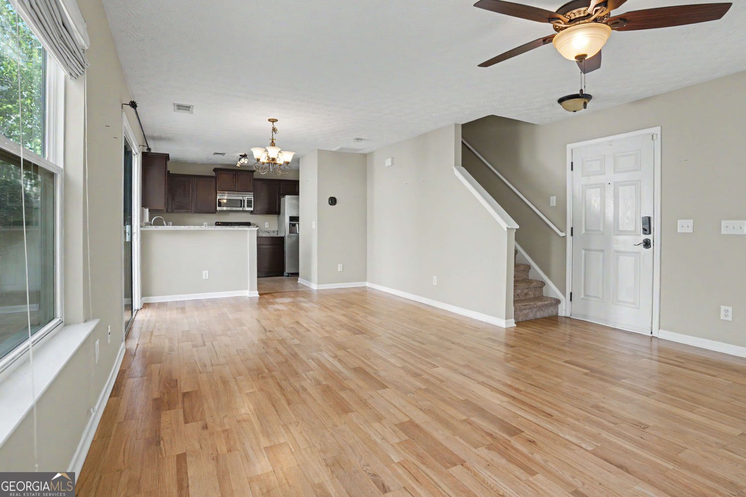 237 Hiawassee Drive Woodstock - Photo 8