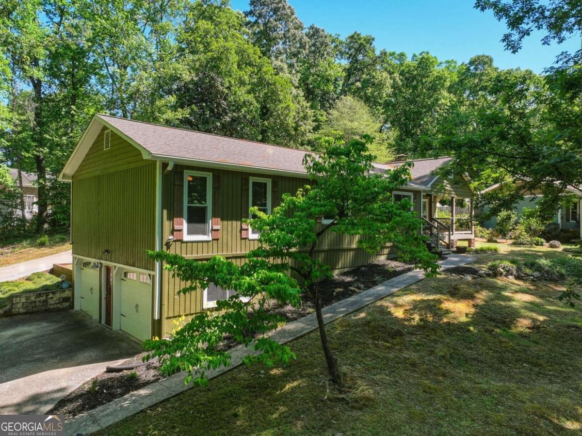 242 Lake Somerset Drive Marietta - Photo 10