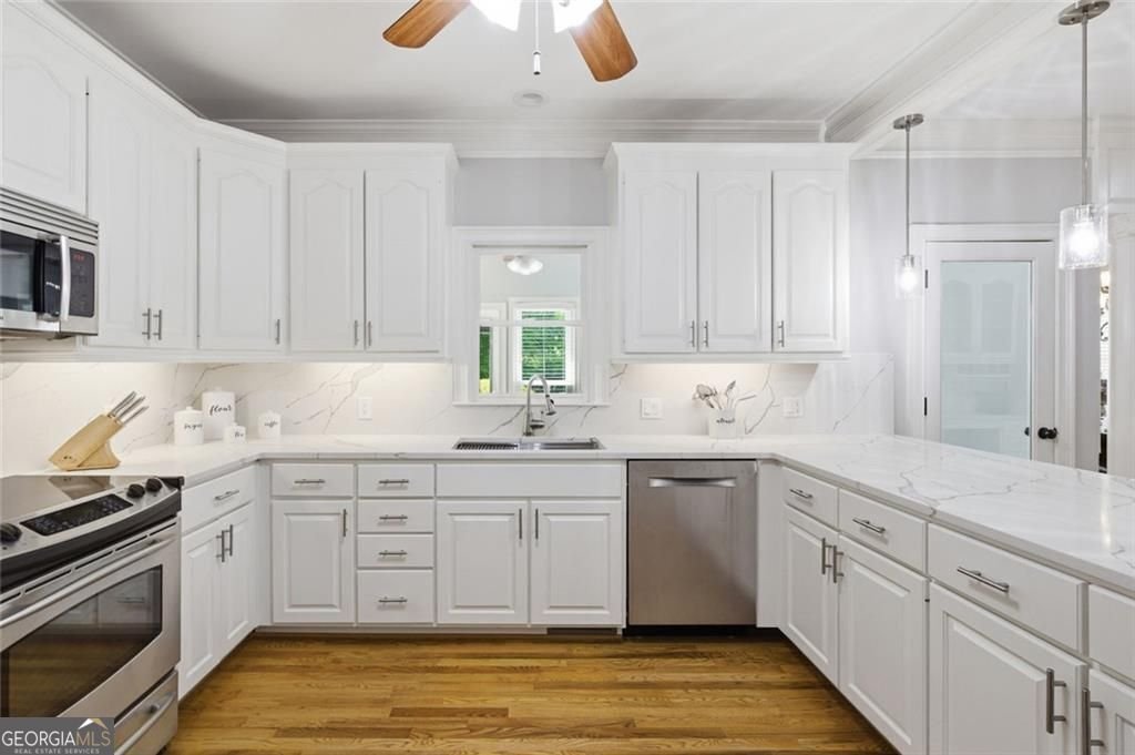 5725 Ash Drive Cumming - Photo 16