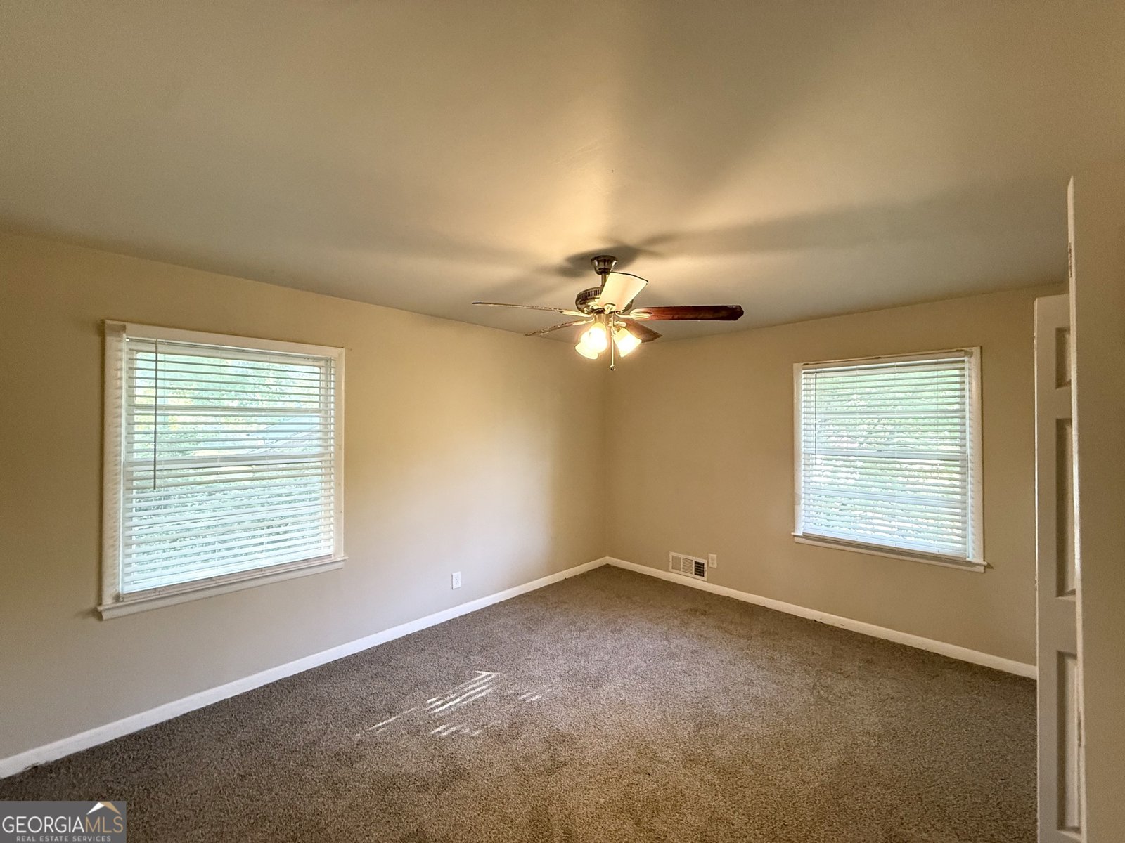 3040 Barksdale Circle East Point - Photo 16