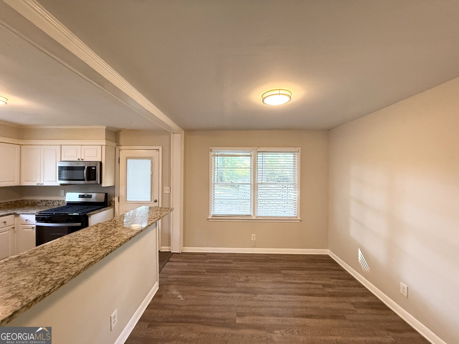 3040 Barksdale Circle East Point - Photo 6