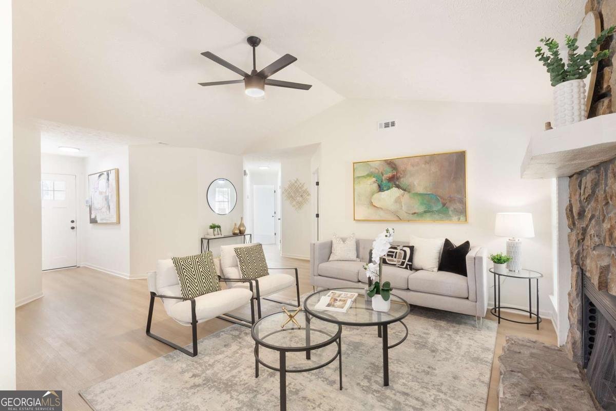 240 Chase Woods Circle Jonesboro - Photo 6