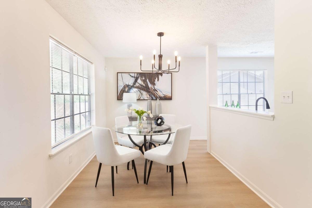 240 Chase Woods Circle Jonesboro - Photo 8