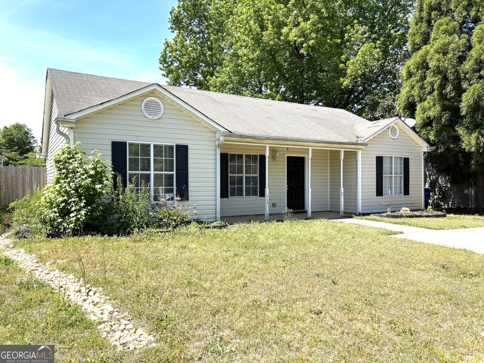 286 Courtyard Circle Winder - Photo 1