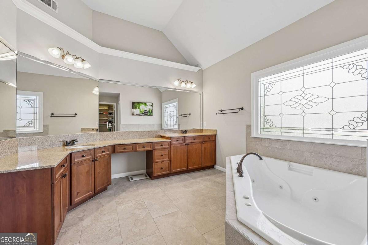 326 Heritage Overlook Woodstock - Photo 17