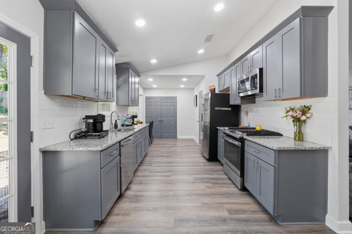 874 Fox Valley Drive Stone Mountain - Photo 10