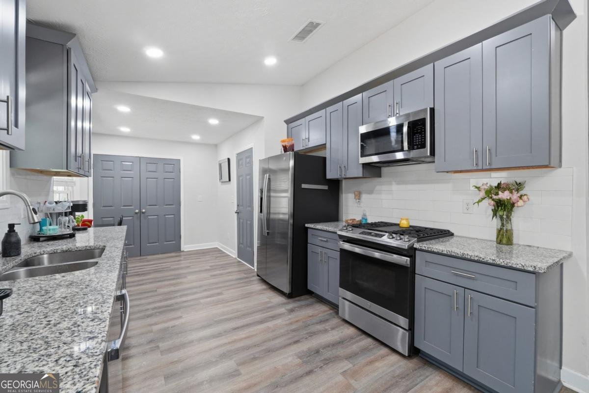 874 Fox Valley Drive Stone Mountain - Photo 12