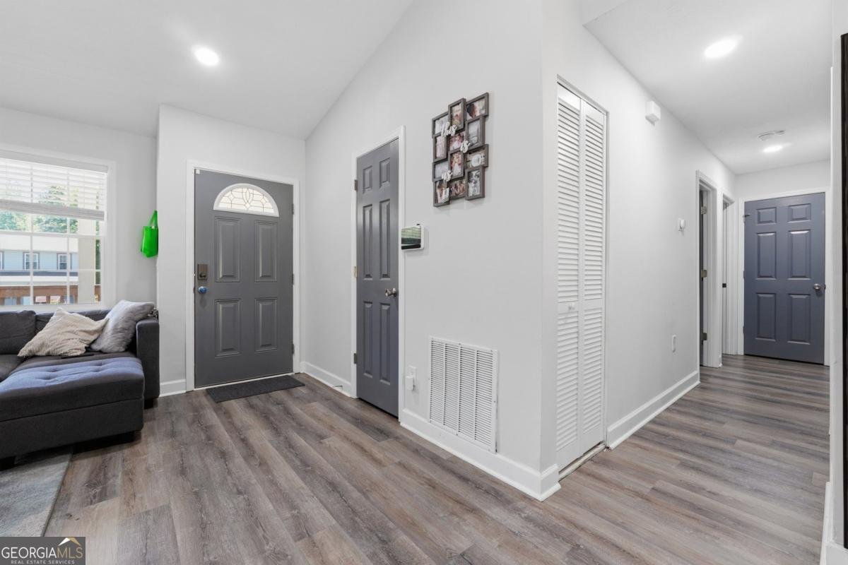 874 Fox Valley Drive Stone Mountain - Photo 8