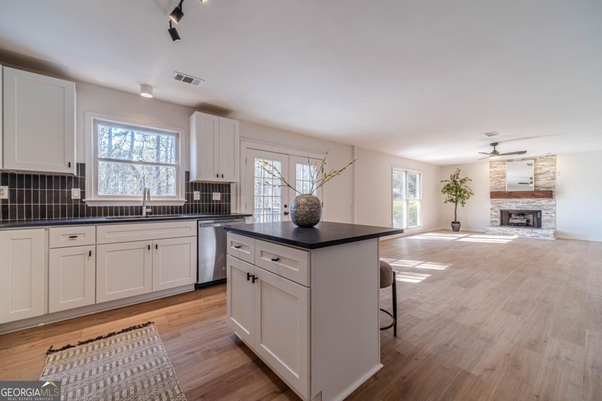 1692 Paces Vale Court Lawrenceville - Photo 12