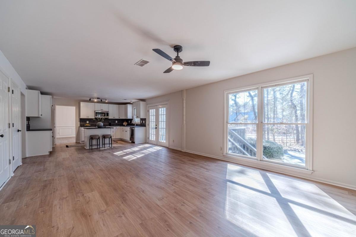 1692 Paces Vale Court Lawrenceville - Photo 18