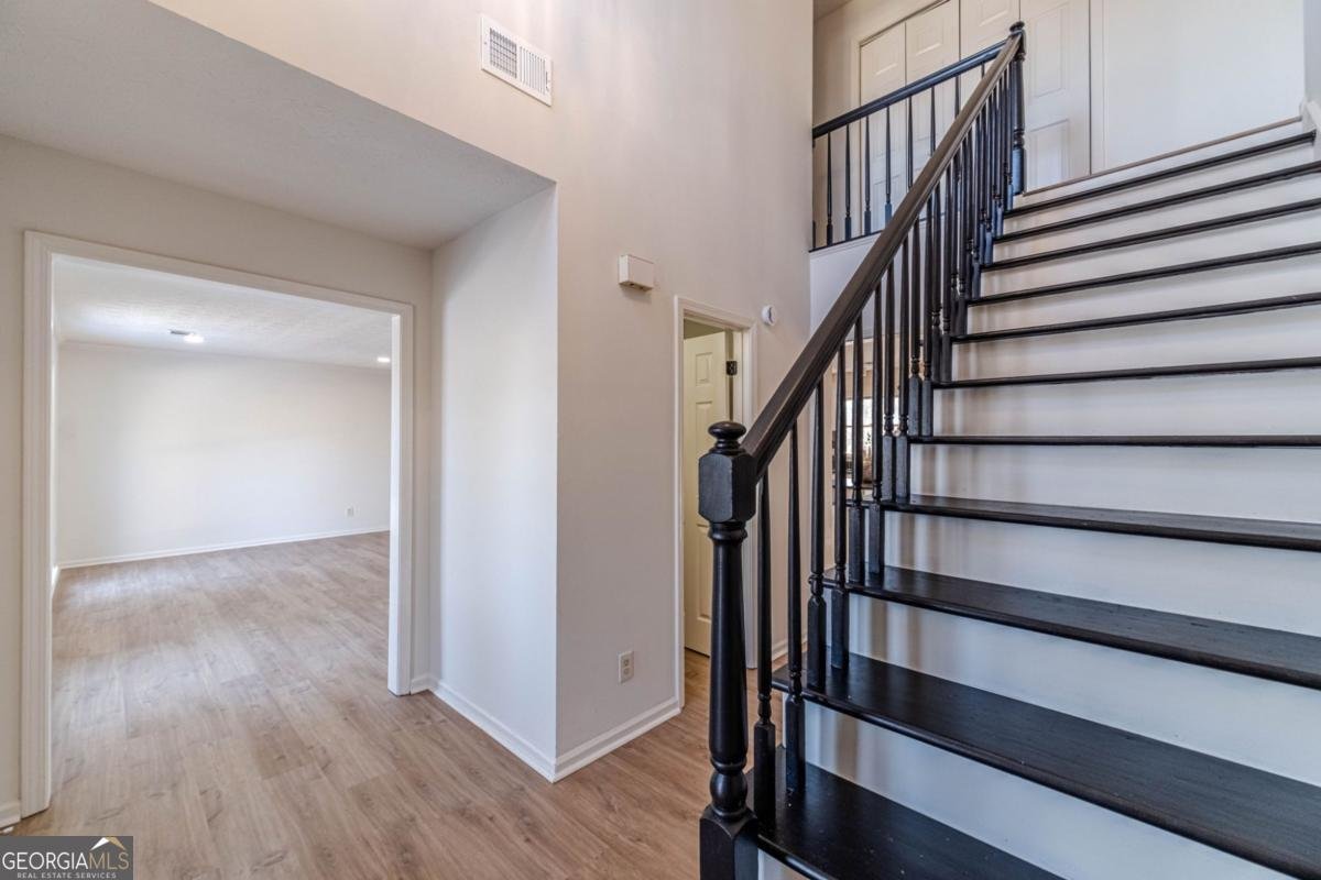 1692 Paces Vale Court Lawrenceville - Photo 7