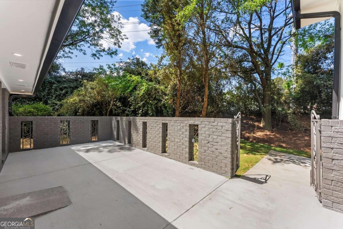 1299 Seven Springs Circle Marietta - Photo 35