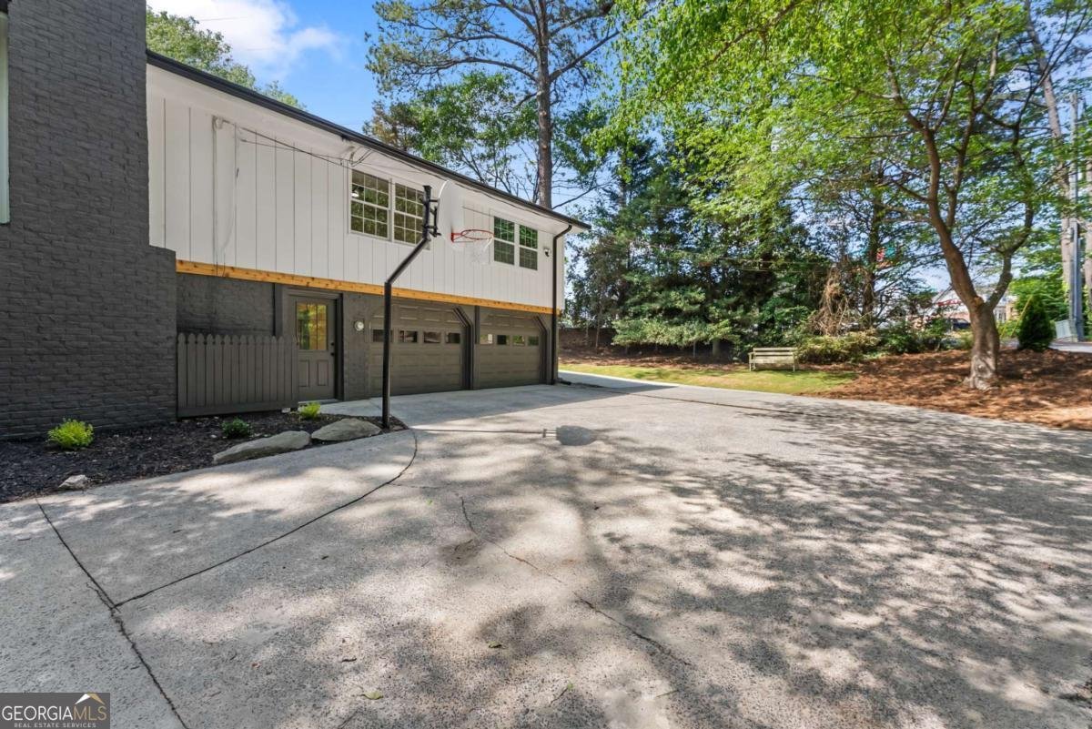 1299 Seven Springs Circle Marietta - Photo 36