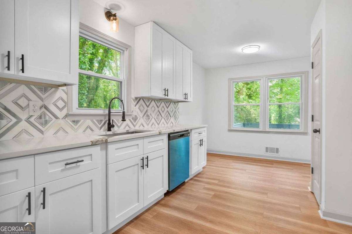 1665 Doefield Street Canton - Photo 11