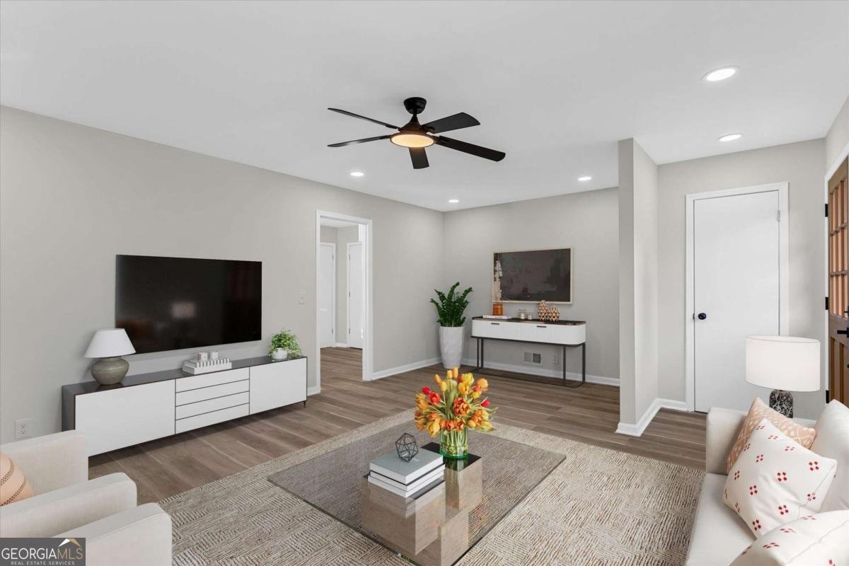 520 Stonewood Drive Stone Mountain - Photo 11