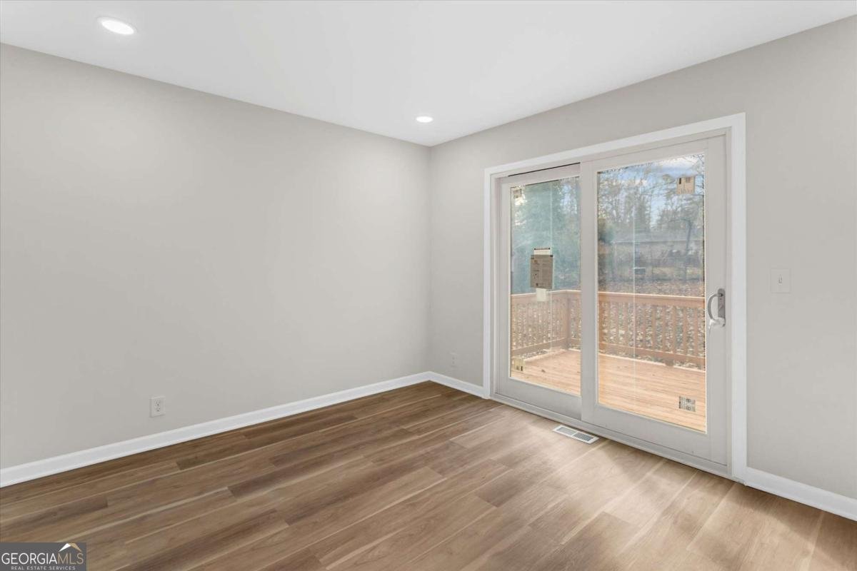 520 Stonewood Drive Stone Mountain - Photo 20