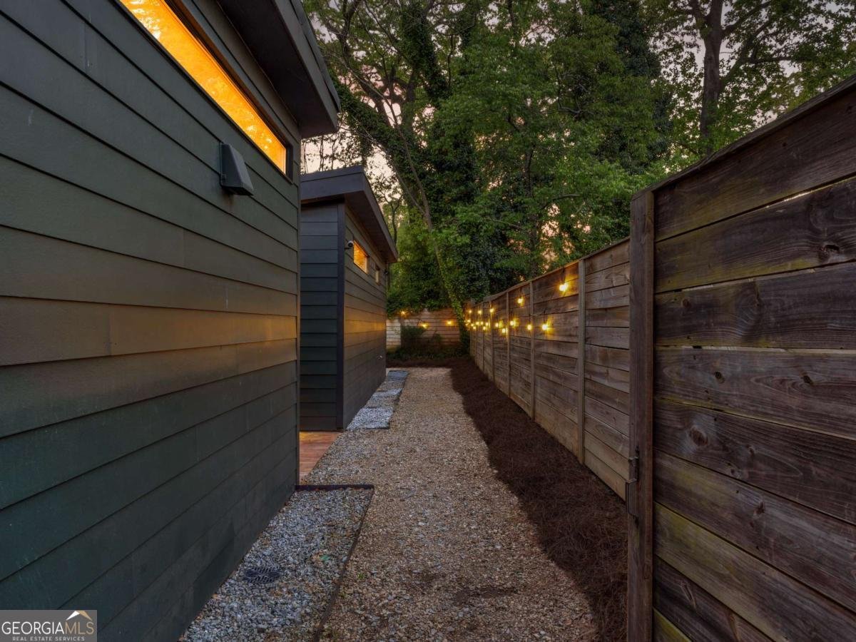 671 Clover Street Atlanta - Photo 45