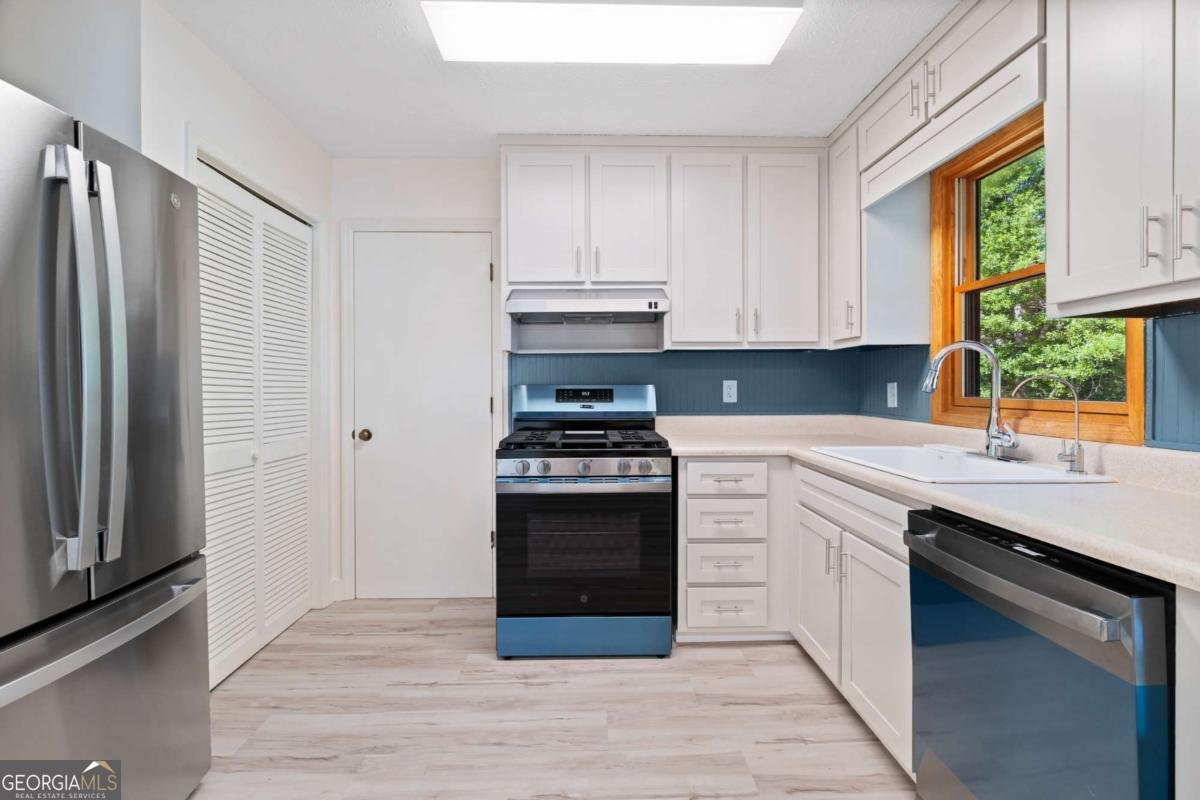 1274 W Wylie Bridge Rd Woodstock - Photo 10