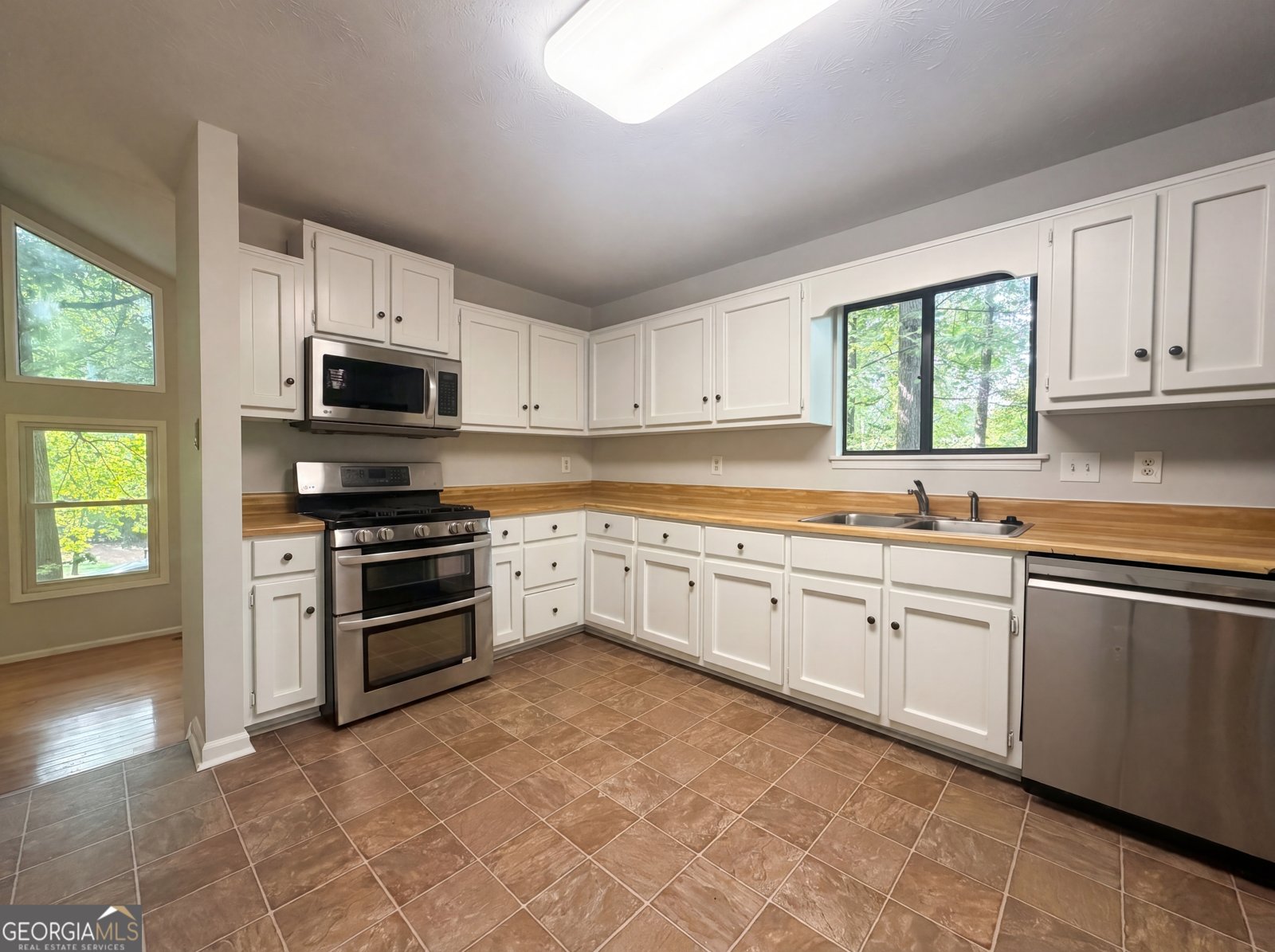 3143 Chase Court Marietta - Photo 10