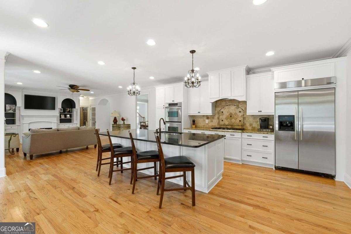 4852 Valley View Court Atlanta - Photo 8