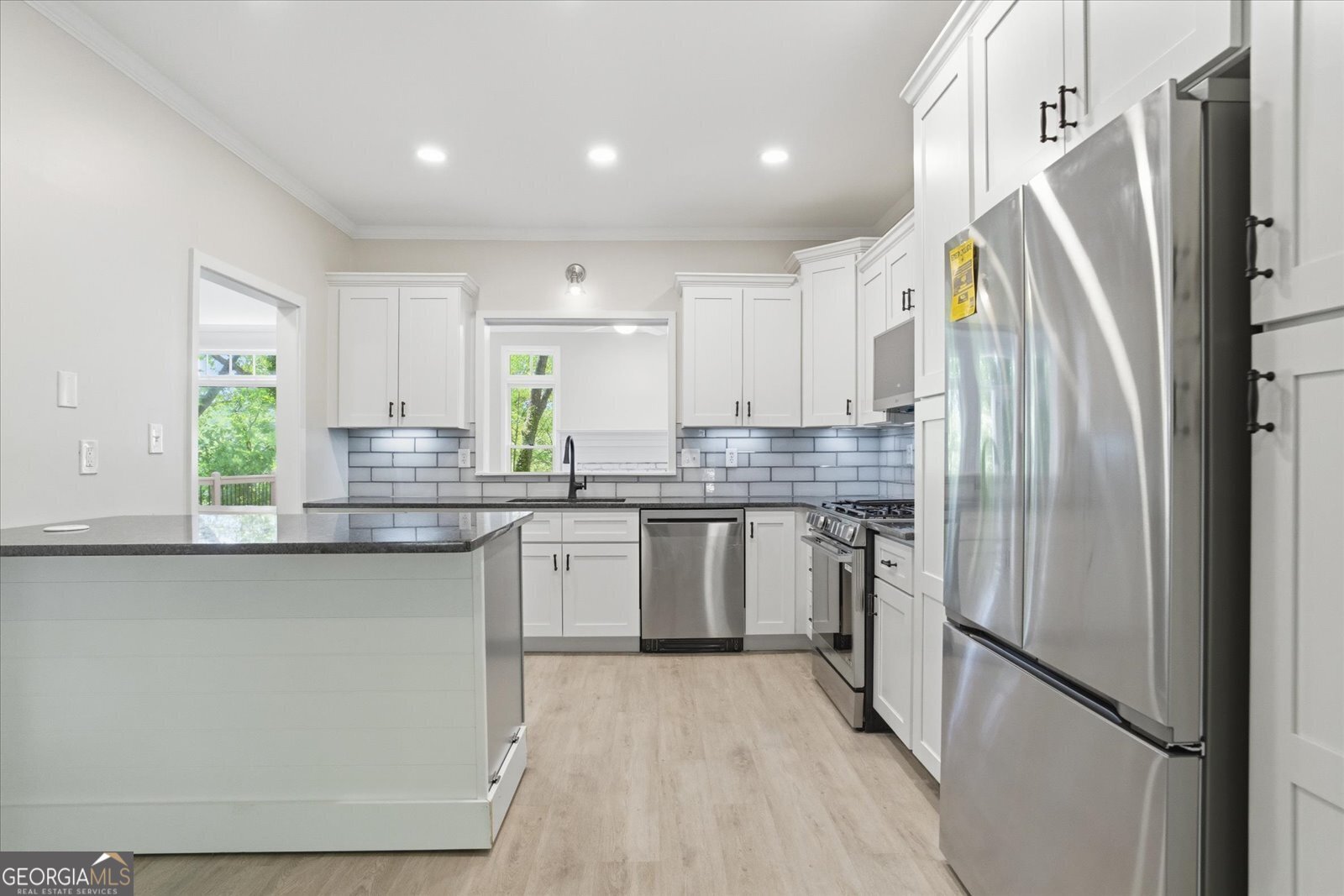 226 Riverview Trail Roswell - Photo 10