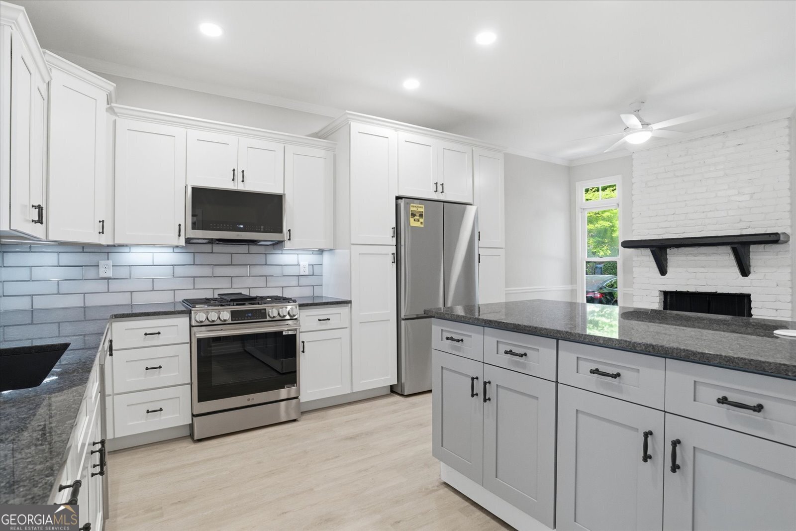 226 Riverview Trail Roswell - Photo 12