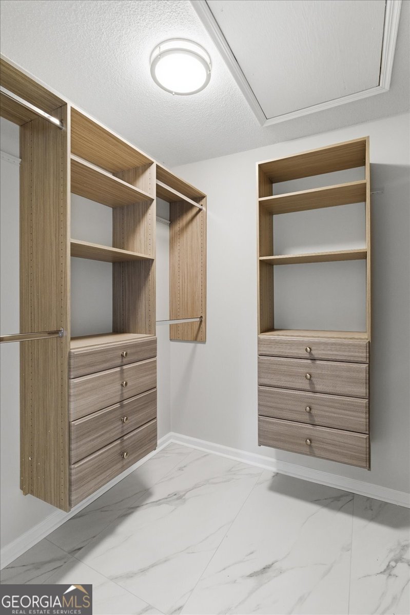 226 Riverview Trail Roswell - Photo 18